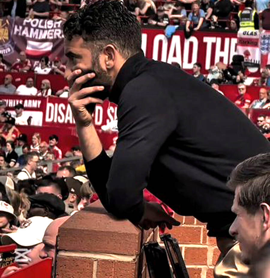 阿莫林解释是否会辞职：欧联杯夺冠有助曼联重返巅峰，失利将压力巨大